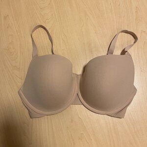 Skims fits everybody t-shirt bra 32DDD (32F)